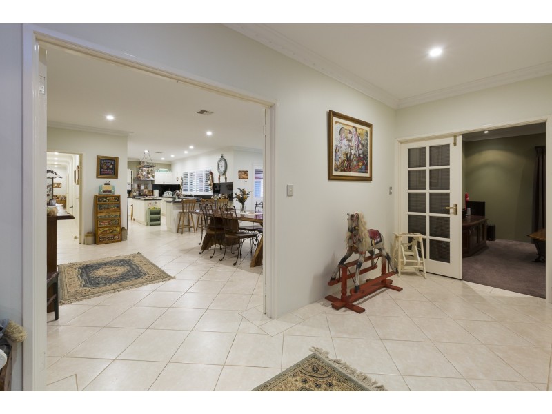 3 Braddock Road, Wellard WA 6170