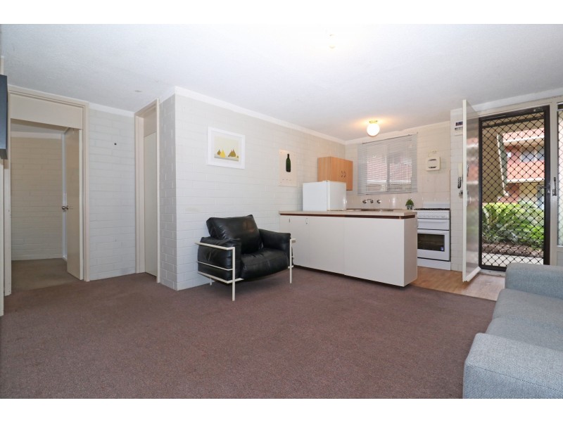 7D/49 Herdsman Parade, Wembley WA 6014
