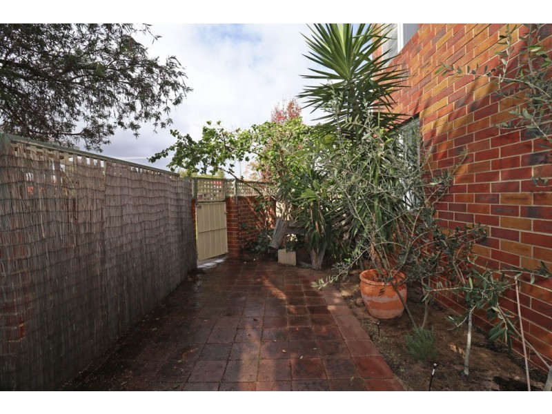 7D/49 Herdsman Parade, Wembley WA 6014