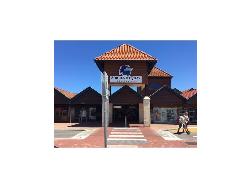 Level 1/211/68 Southside Drive, Hillarys WA 6025