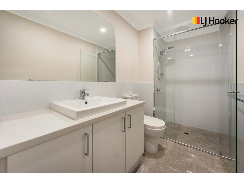 2/32 Pollard Street, Glendalough WA 6016