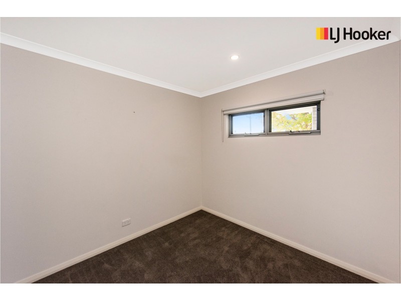 2/32 Pollard Street, Glendalough WA 6016