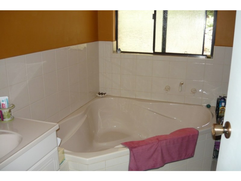 105 Tilden Drive, Gidgegannup WA 6083