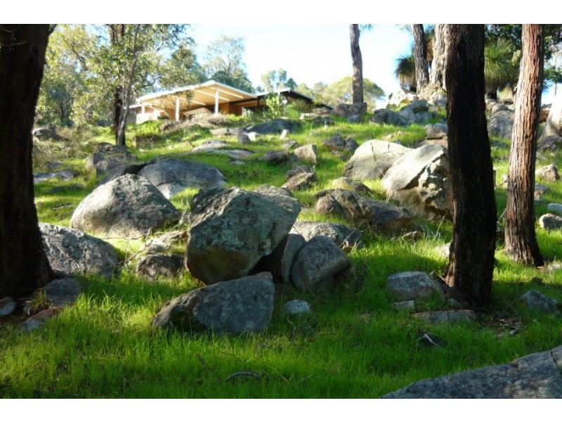 105 Tilden Drive, Gidgegannup WA 6083