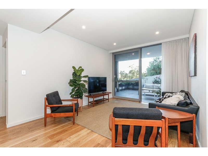 13/2 Milyarm Rise, Swanbourne WA 6010