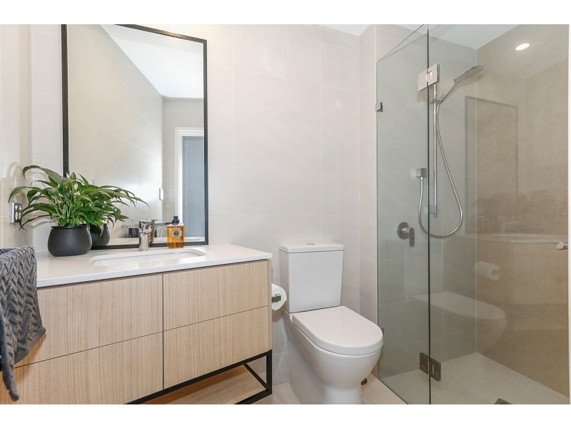 13/2 Milyarm Rise, Swanbourne WA 6010