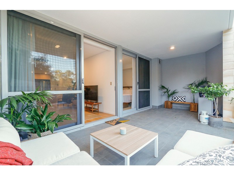 13/2 Milyarm Rise, Swanbourne WA 6010