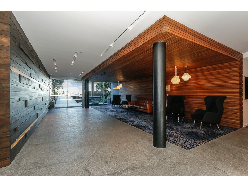 13/2 Milyarm Rise, Swanbourne WA 6010