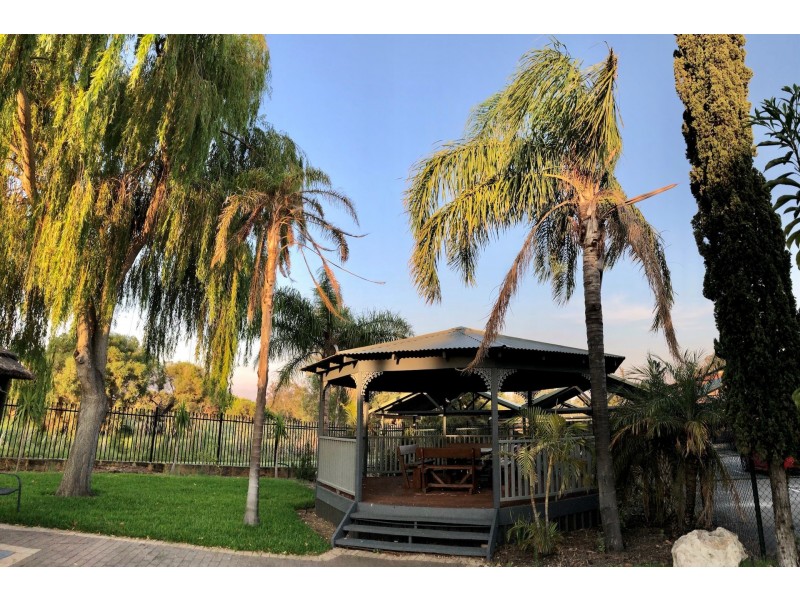 K1/125 Herdsman Parade, Wembley WA 6014