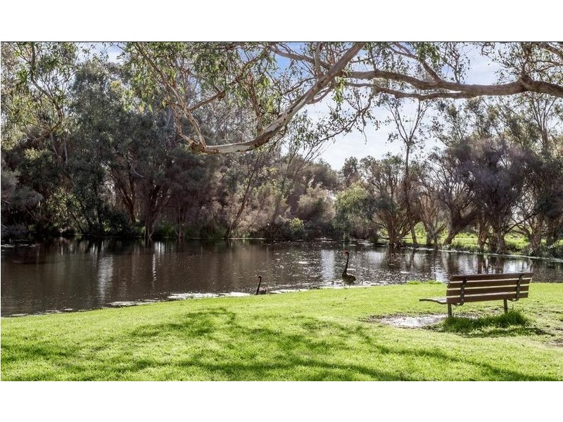 4E/47 Herdsman Parade, Wembley WA 6014