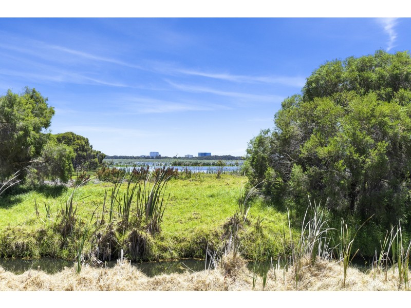 S22/125 Herdsman Parade, Wembley WA 6014