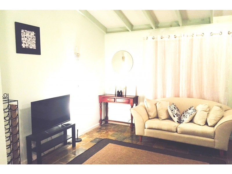 17 Jones Promenade, Seabird WA 6042