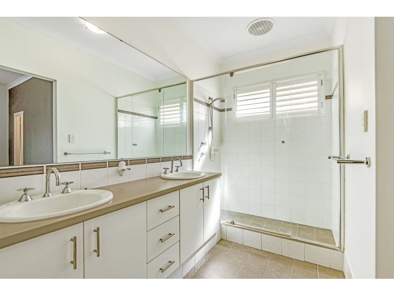 3 Risana Close, Madeley WA 6065