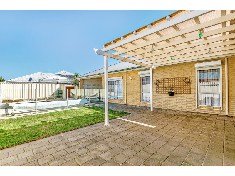 3 Risana Close, Madeley WA 6065