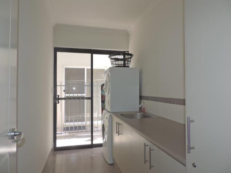 23/2 Robertson Road, Ledge Point WA 6043