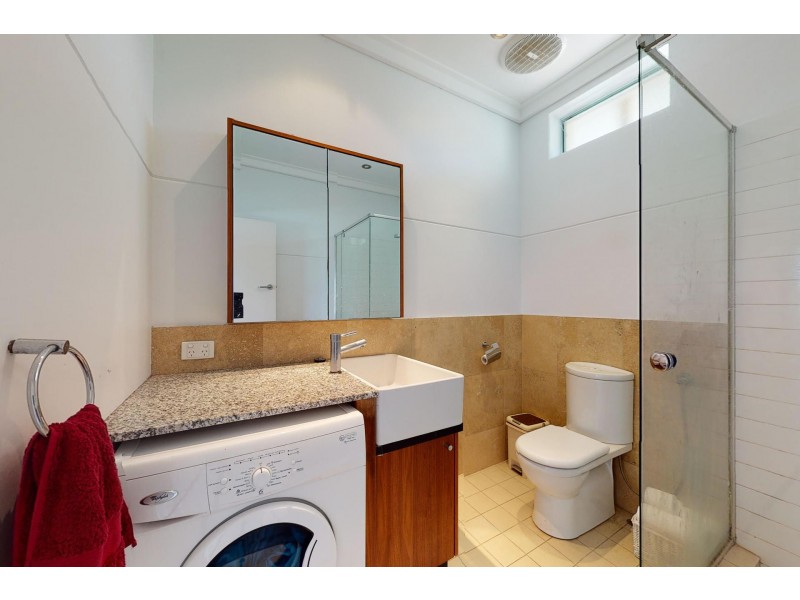 2/57 Park Street, Como WA 6152