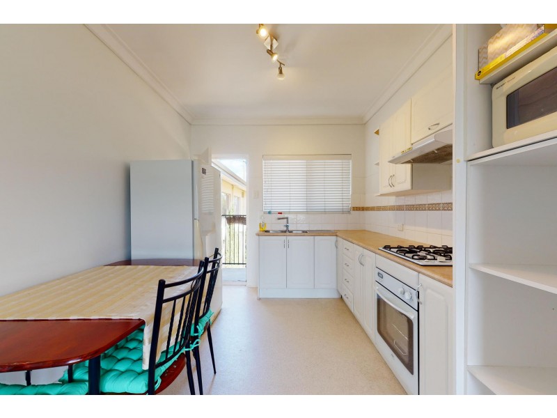 2/57 Park Street, Como WA 6152