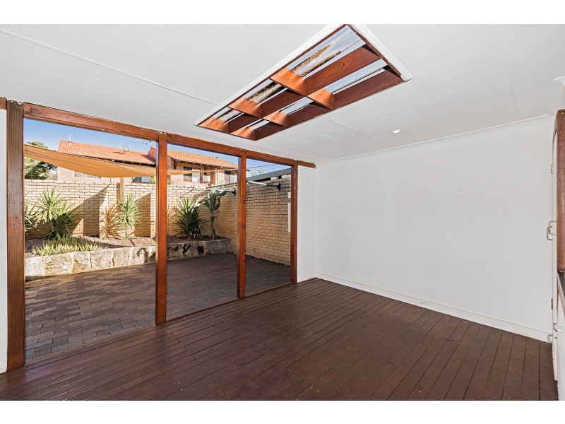 6/43 Park Street, Como WA 6152