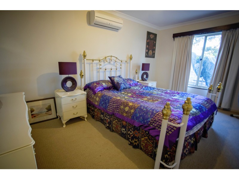 221 Jones Road, Hopetoun WA 6348