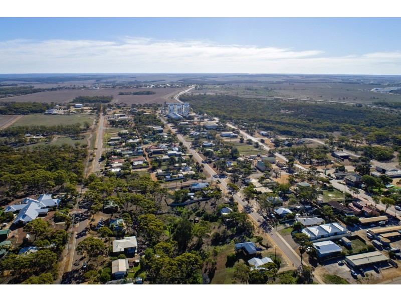 83 Martin Street, Ravensthorpe WA 6346