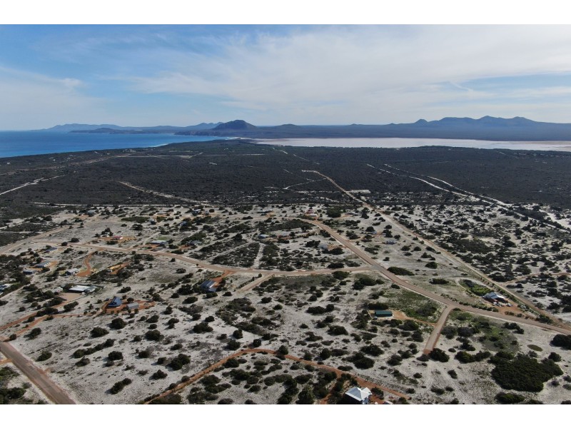 180 Cambewarra Drive, Hopetoun WA 6348