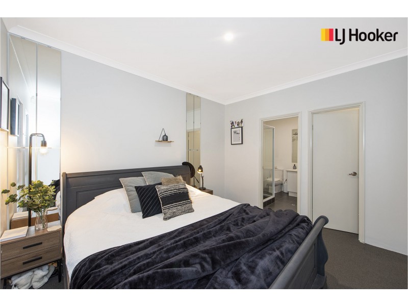 114 Whadjuk Drive, Hammond Park WA 6164