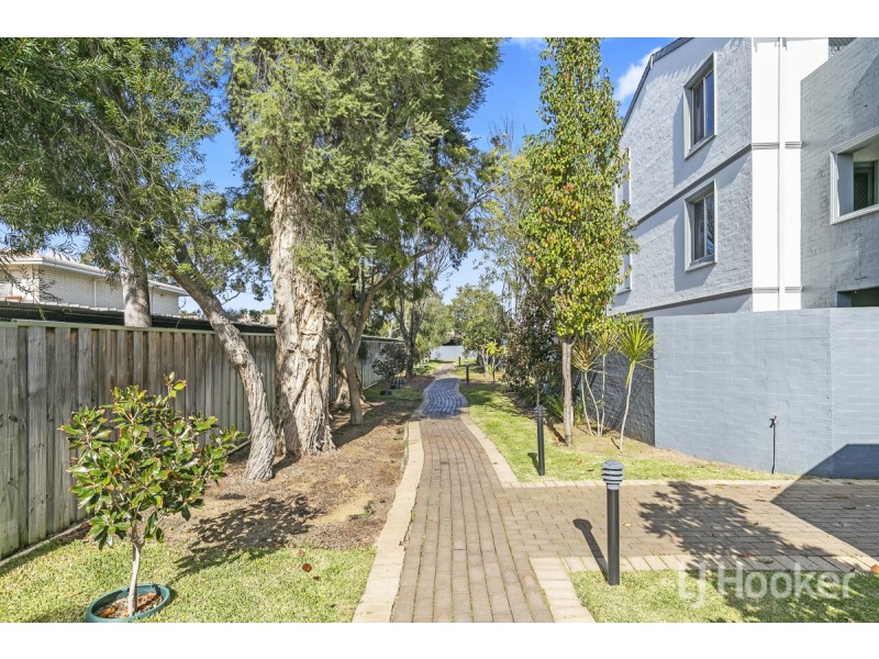 P19/125 Herdsman Parade, Wembley WA 6014