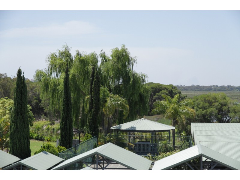 P19/125 Herdsman Parade, Wembley WA 6014