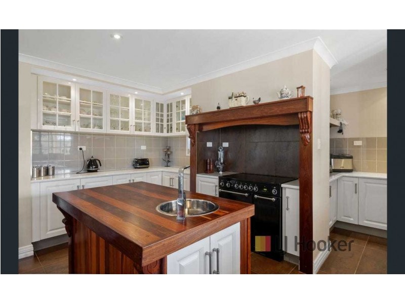 30406 South Western Highway, Quinninup WA 6258