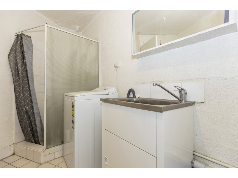 18B/49 Herdsman Parade, Wembley WA 6014