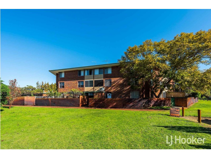 18B/49 Herdsman Parade, Wembley WA 6014