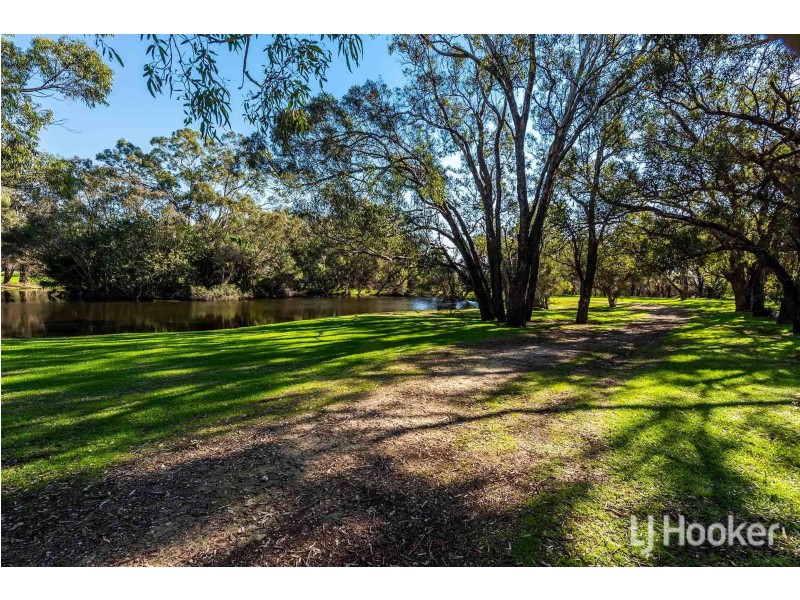 18B/49 Herdsman Parade, Wembley WA 6014