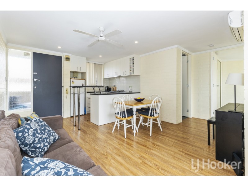 207A/19 Herdsman Parade, Wembley WA 6014