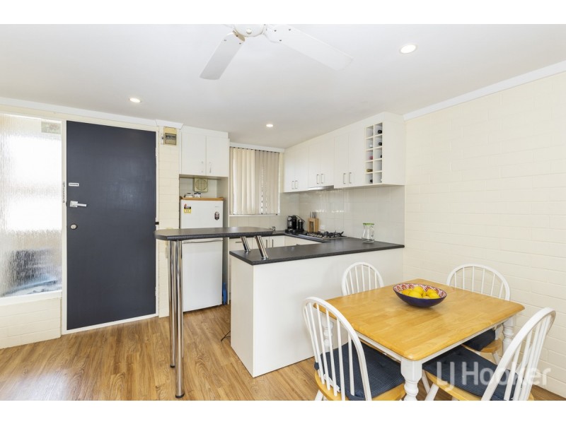 207A/19 Herdsman Parade, Wembley WA 6014