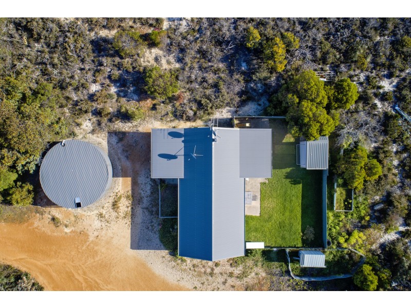 6 Whale Bay Drive, Hopetoun WA 6348