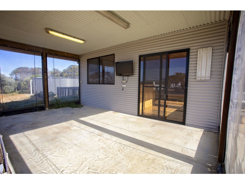 6 Whale Bay Drive, Hopetoun WA 6348