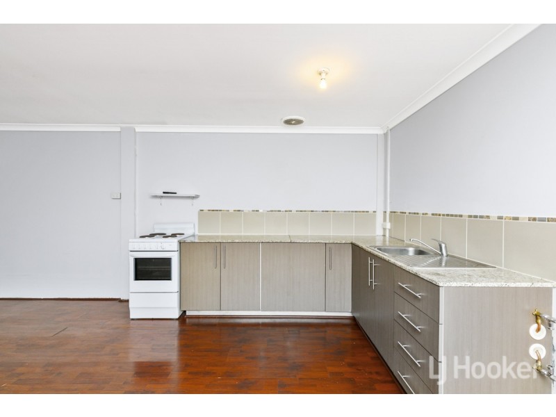 6/13 Blackburn Street, Maddington WA 6109