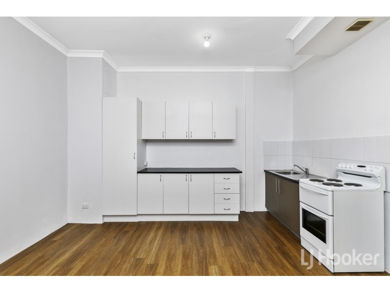 6/13 Blackburn Street, Maddington WA 6109