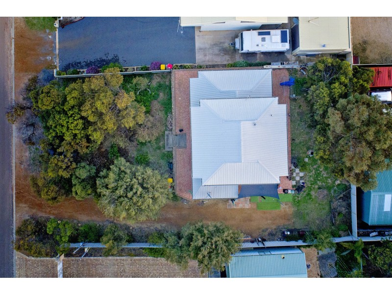 6 Chambers Street, Hopetoun WA 6348