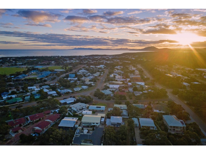 6 Chambers Street, Hopetoun WA 6348