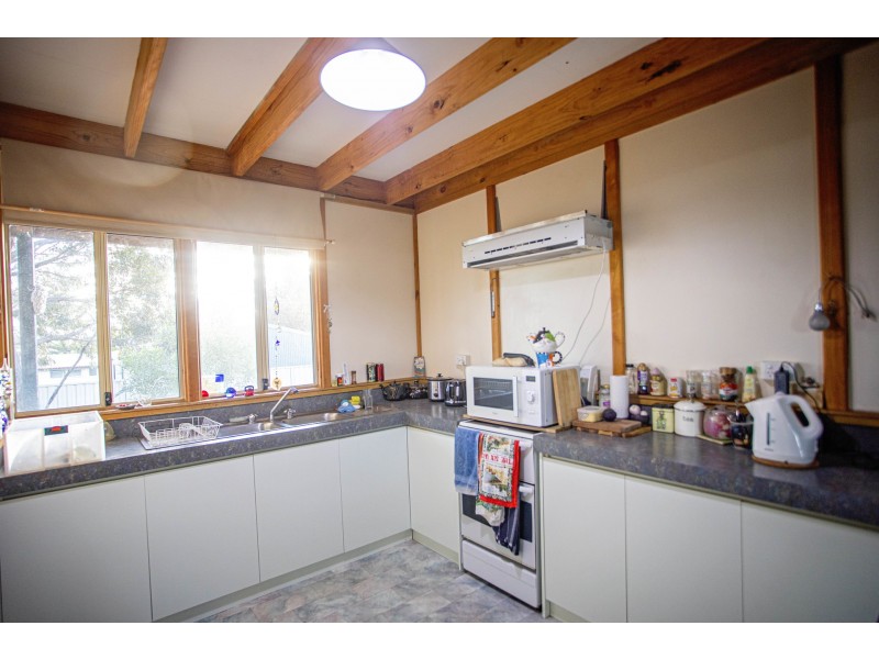 6 Chambers Street, Hopetoun WA 6348