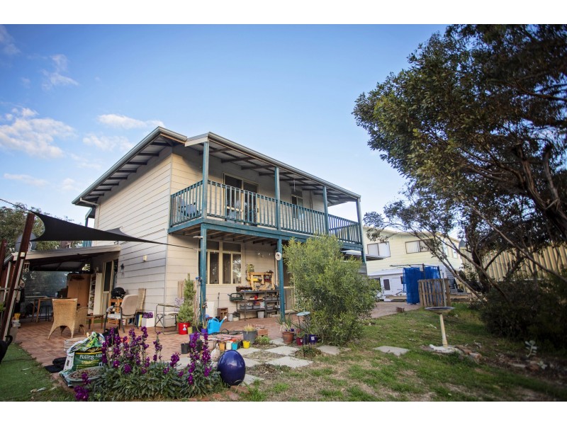 6 Chambers Street, Hopetoun WA 6348