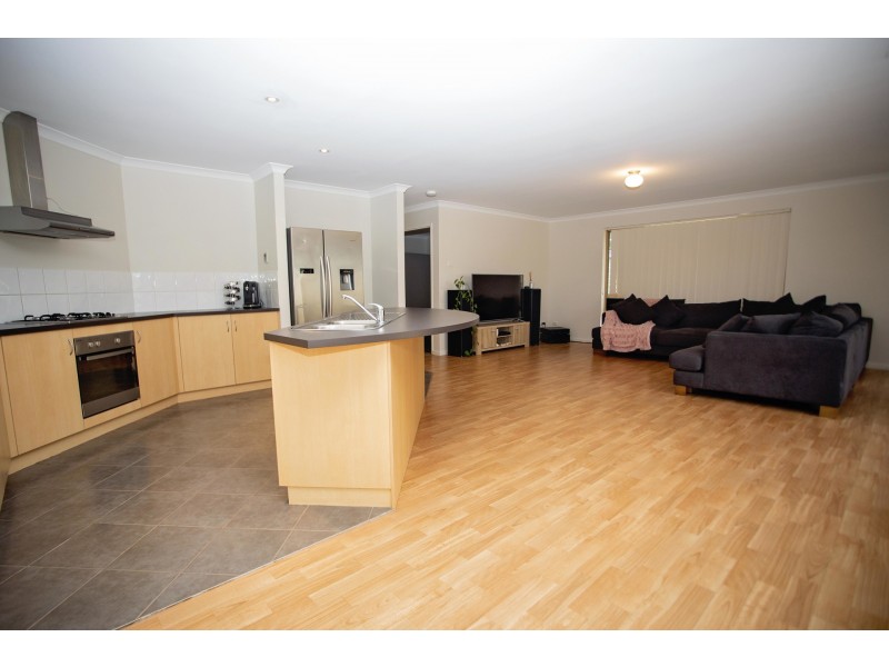 1/3 Raglan Street, Hopetoun WA 6348