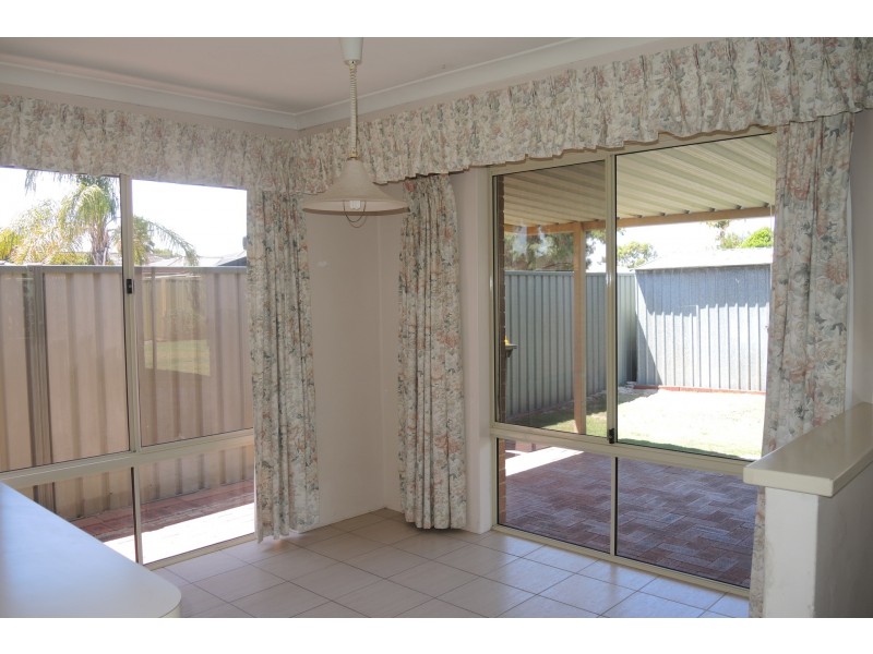 1 Delmore Glade, Kiara WA 6054