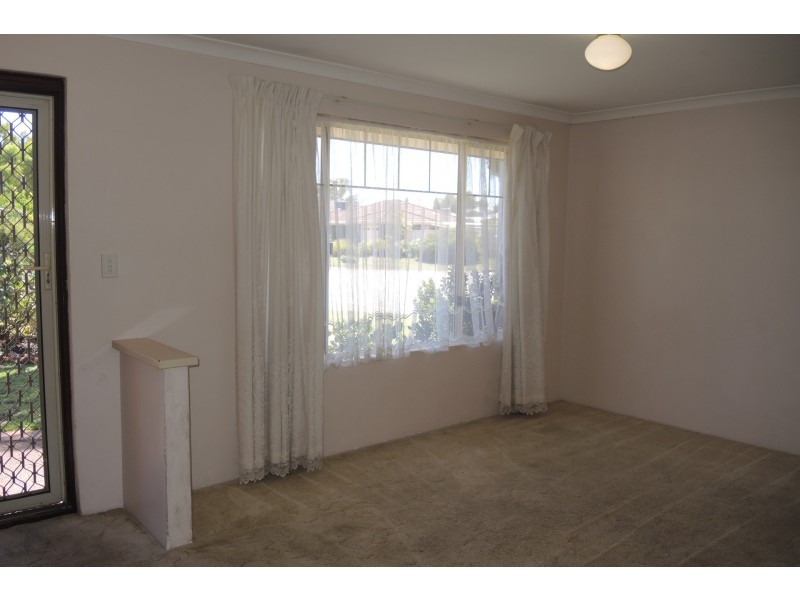 1 Delmore Glade, Kiara WA 6054