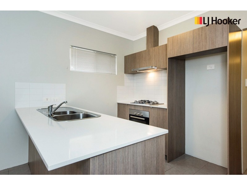 24 Corsican Way, Canning Vale WA 6155