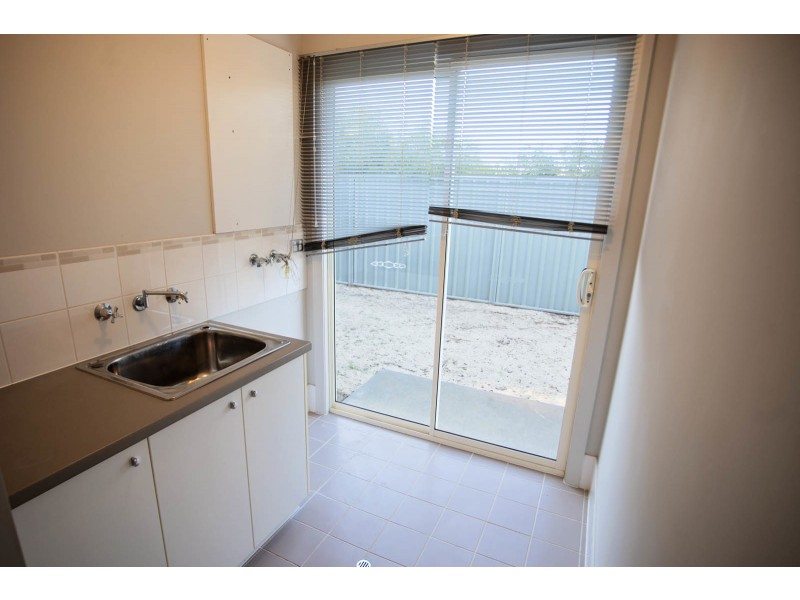 2 Rob Roy Avenue, Hopetoun WA 6348