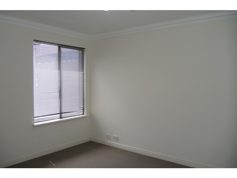 39 Inglewood Lane, Inglewood WA 6052