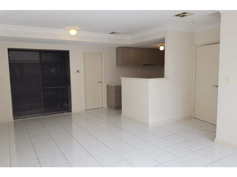 39 Inglewood Lane, Inglewood WA 6052