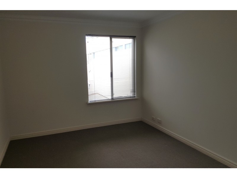 39 Inglewood Lane, Inglewood WA 6052